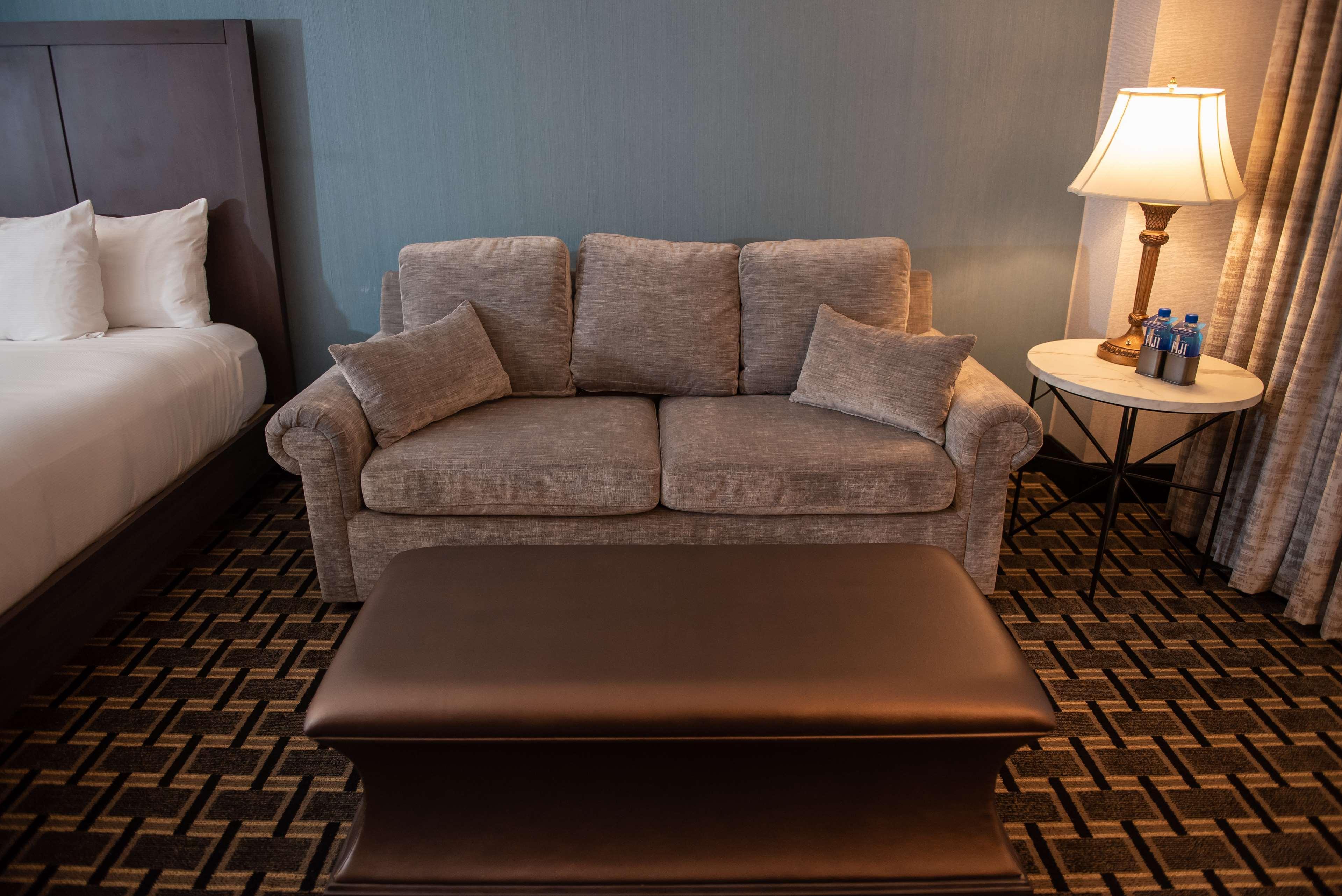 Inn At The Colonnade Baltimore - A Doubletree By Hilton Hotel Exteriör bild