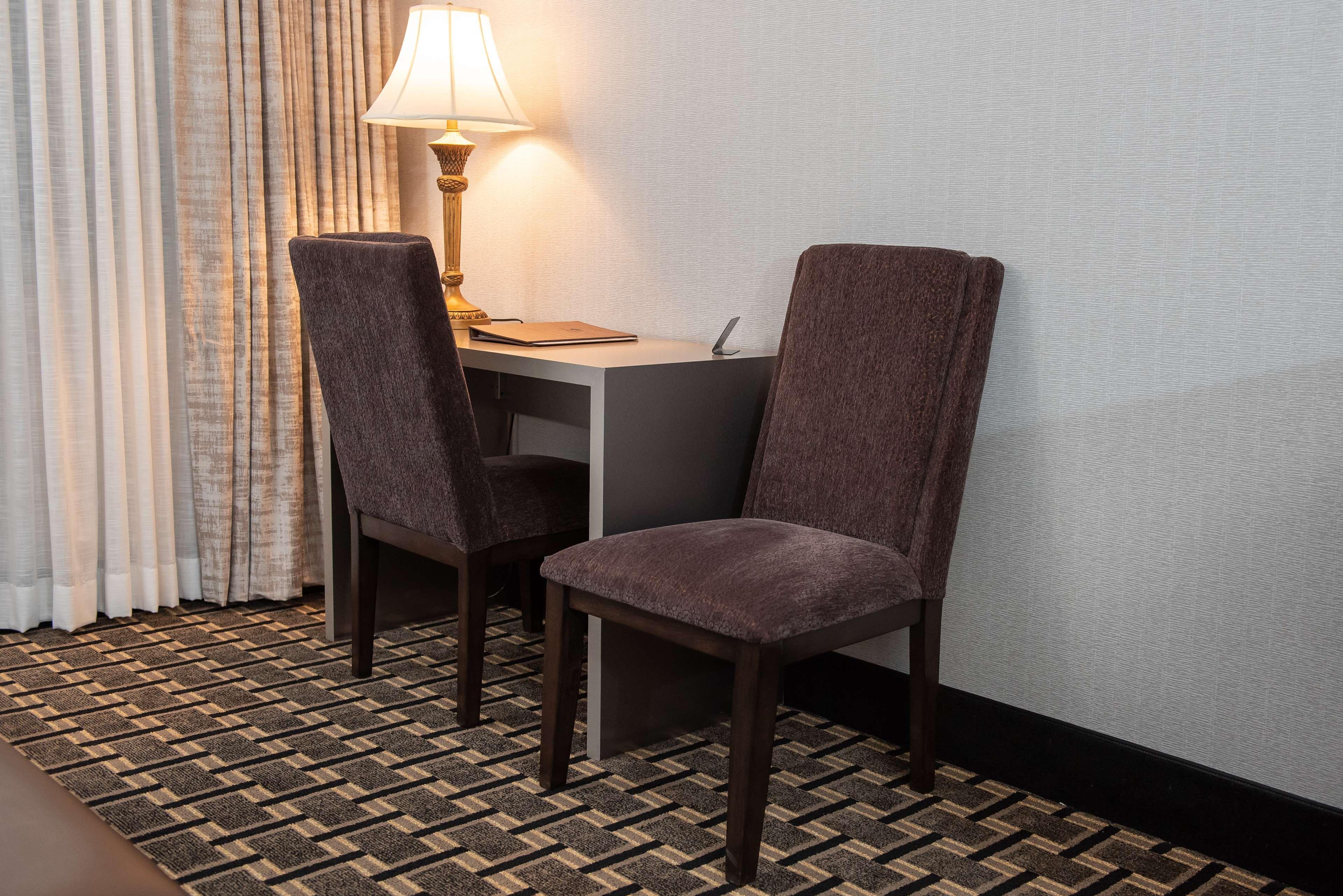 Inn At The Colonnade Baltimore - A Doubletree By Hilton Hotel Exteriör bild