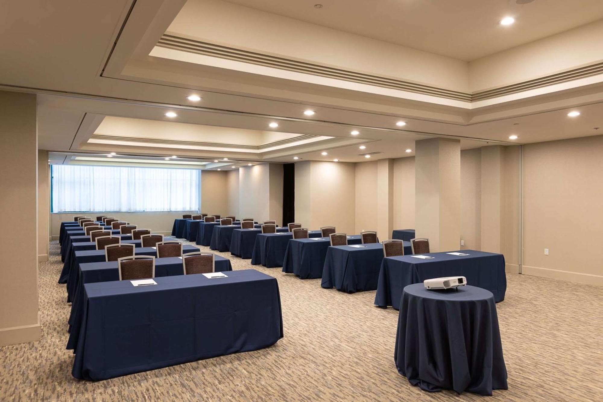 Inn At The Colonnade Baltimore - A Doubletree By Hilton Hotel Exteriör bild
