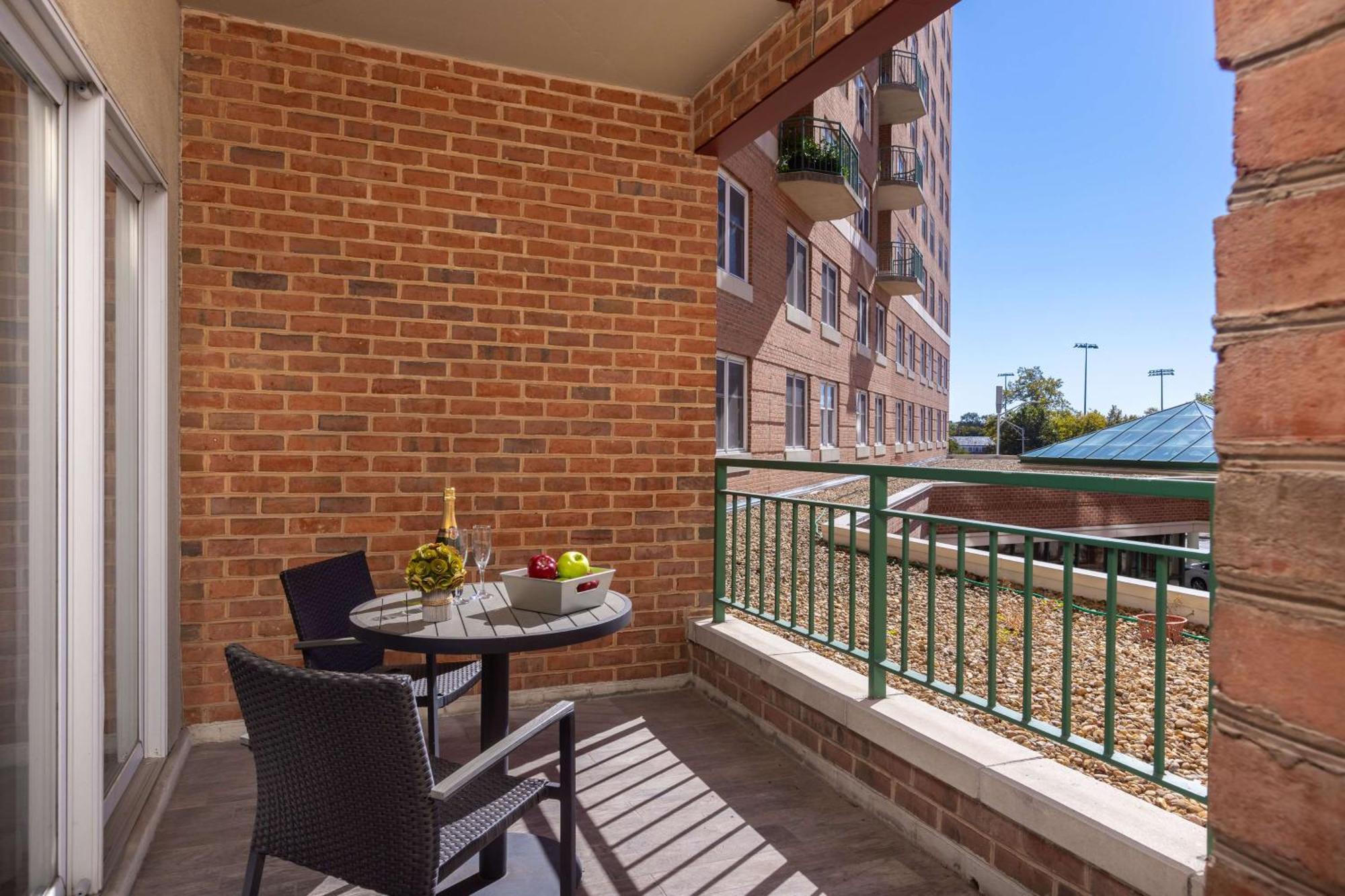 Inn At The Colonnade Baltimore - A Doubletree By Hilton Hotel Exteriör bild
